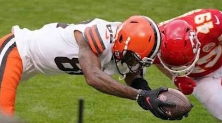 January 17, 2021: Had ‘Em On The Ropes🏈